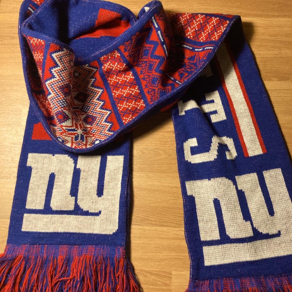 NY New York Giants Double Sided Winter  Scarf  65"  Brand New.